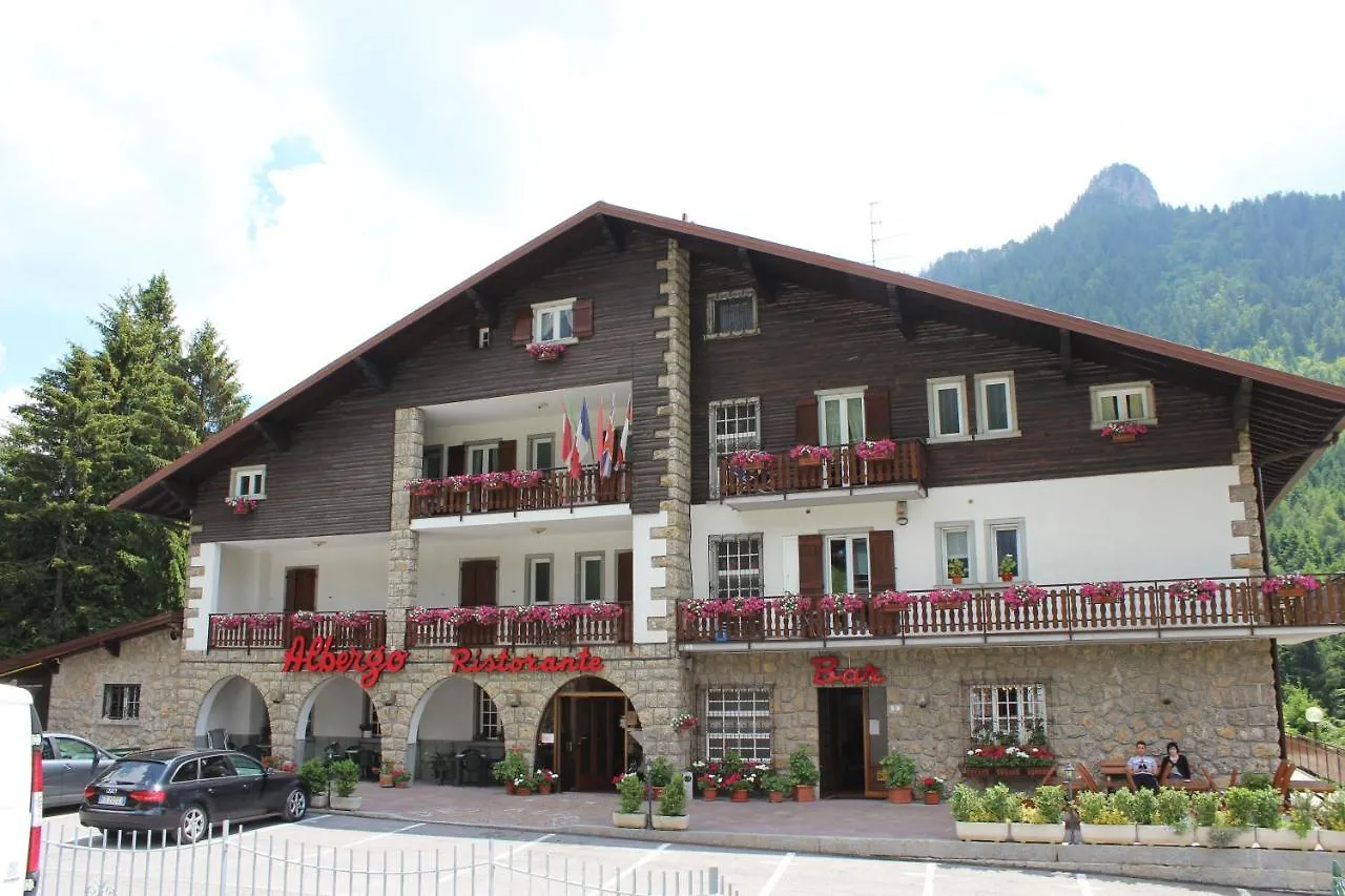 Hotel Des Alpes Castione della Presolana